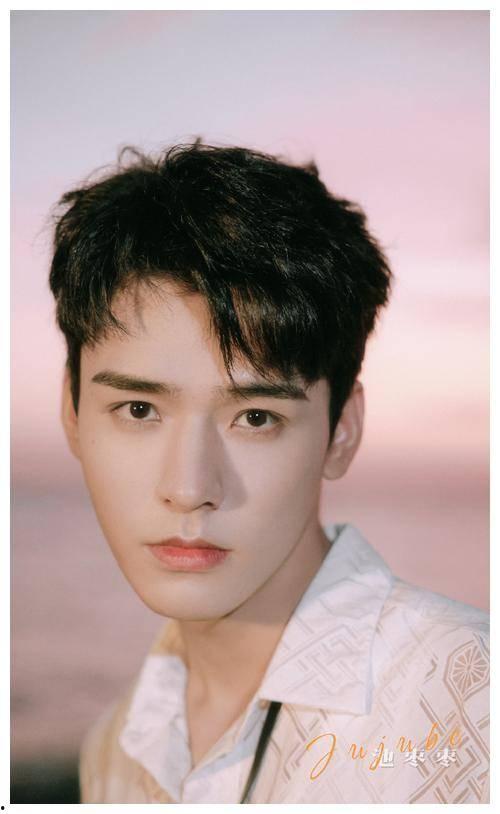 龚俊热巴最新爆料消息是真的吗,真相揭秘，是真是假引热议！”